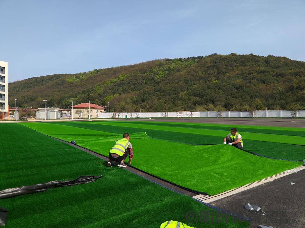 成都人造草坪足球场施工